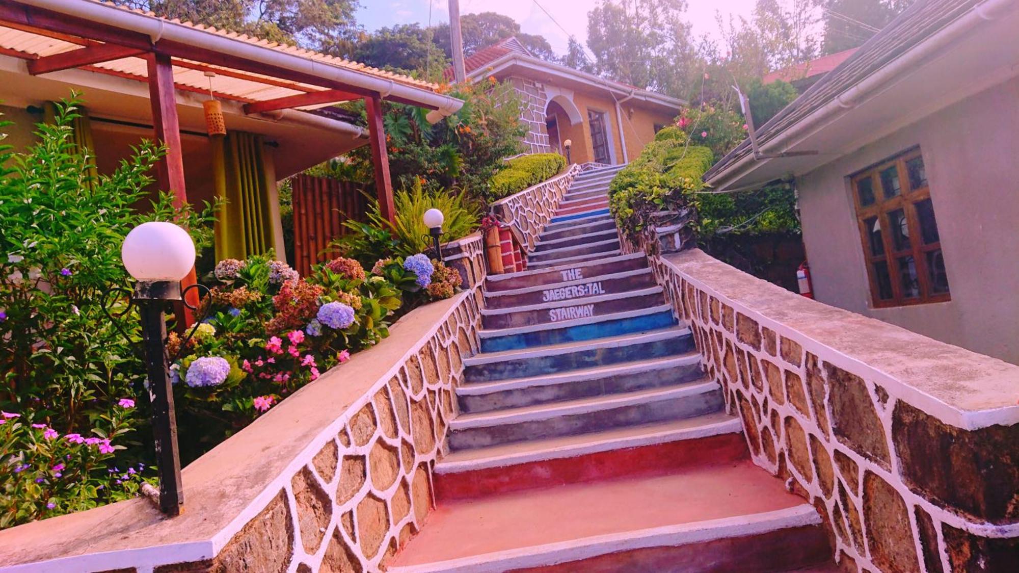 Lushoto Executive Lodge Exterior foto